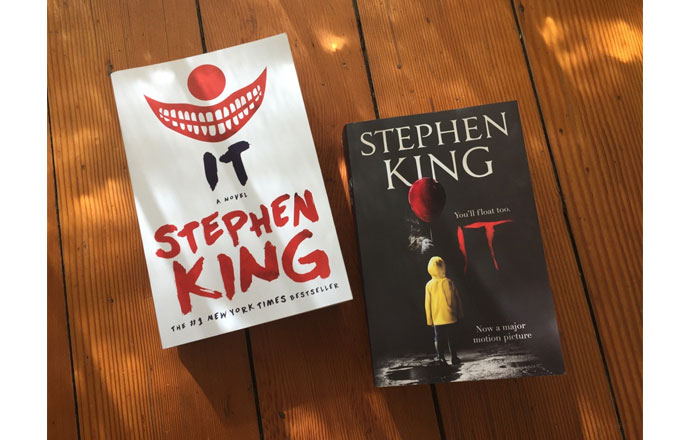 Different editions of It by Stephen King | August 2017 reading review